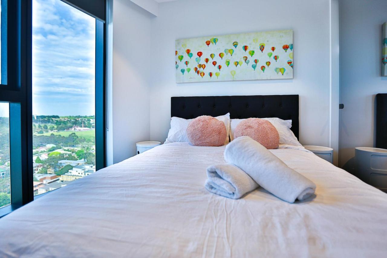 Box Hill Central Sky One Apartment Екстериор снимка
