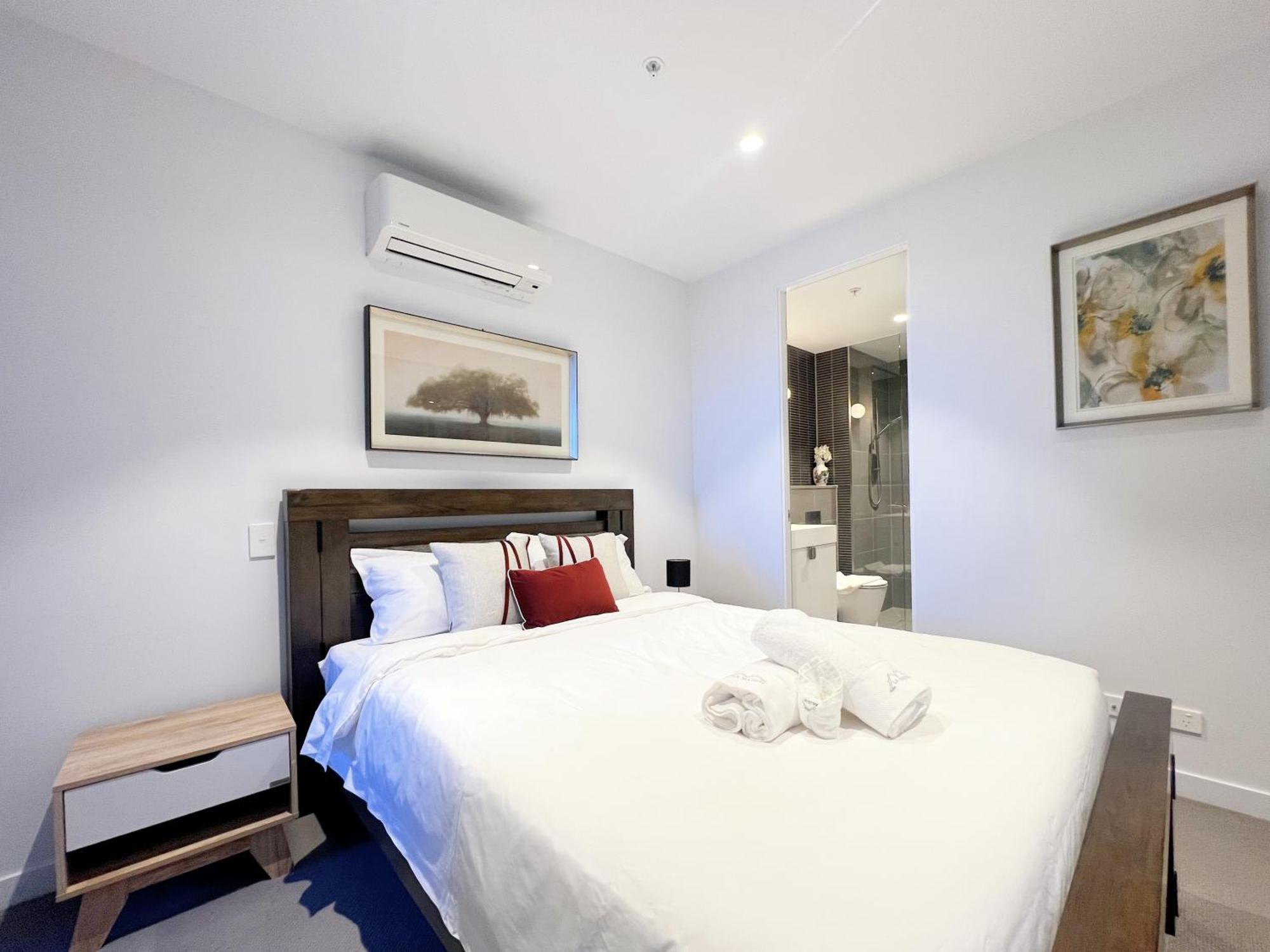 Box Hill Central Sky One Apartment Екстериор снимка